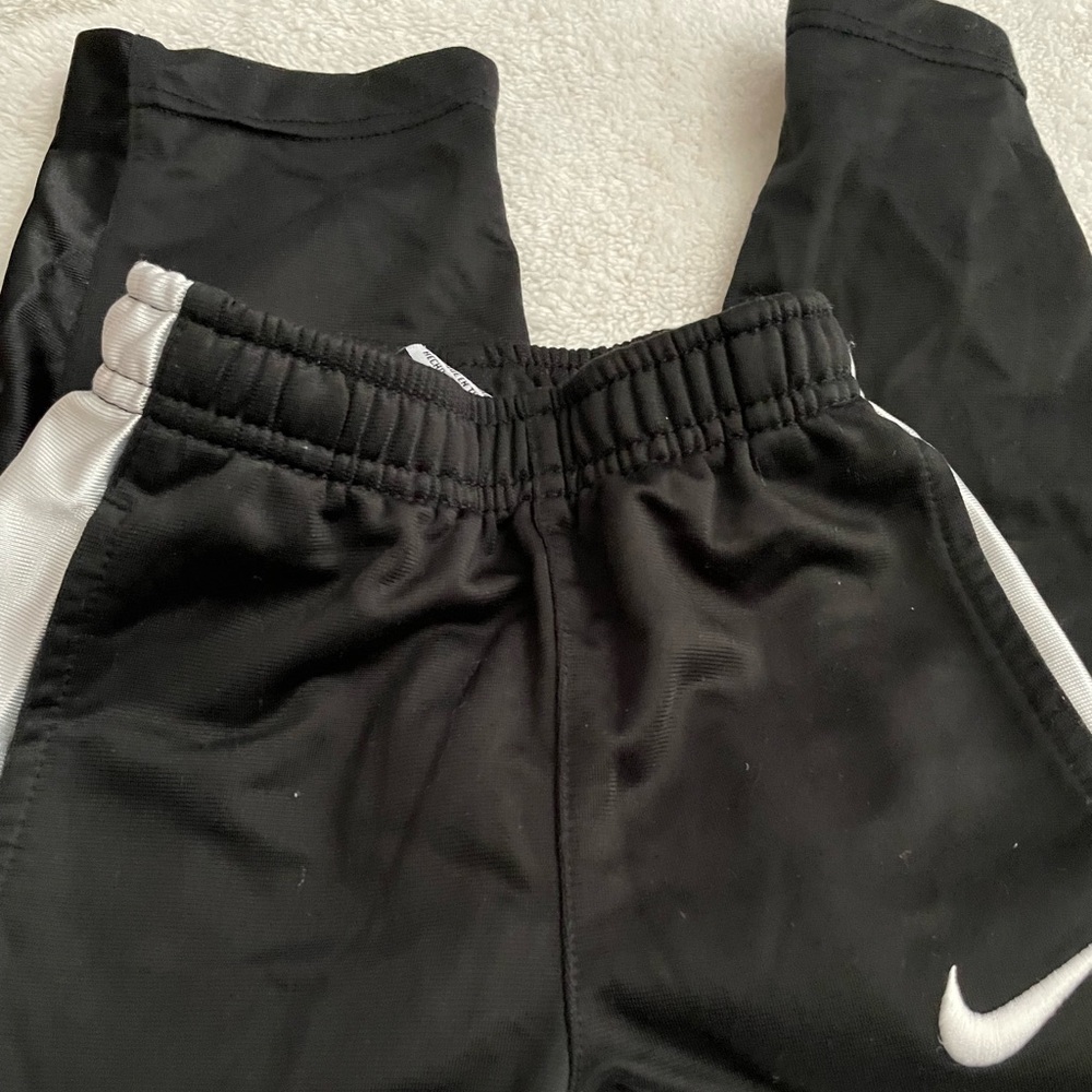 Black &’ White Nike Sweatpants